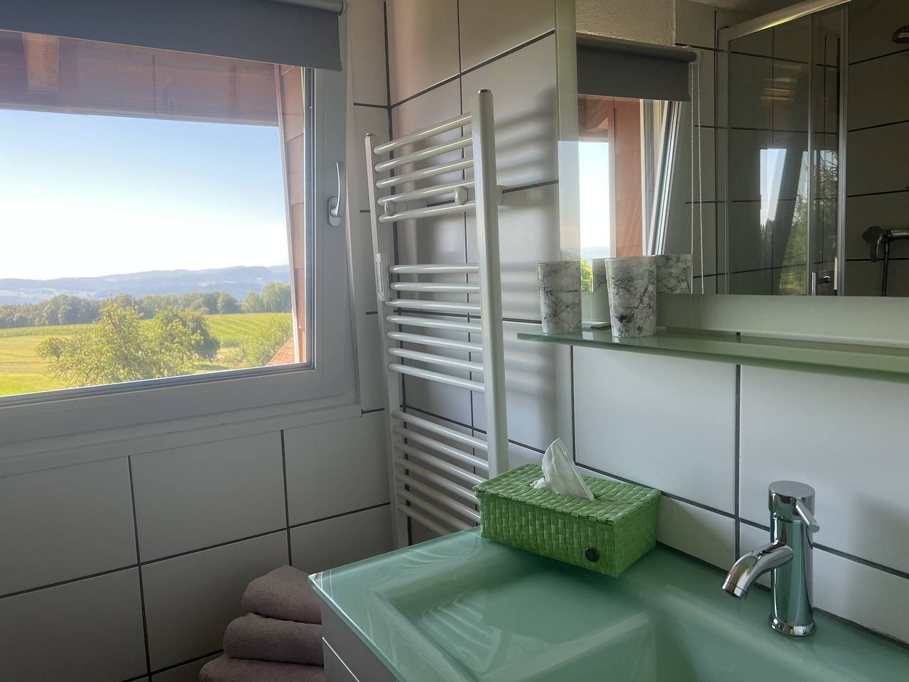 Entire studio, Studio Apartment 'Apartment Schweizblick, 35 Qm' with Shared Garden and Wi-Fi in Görwihl, Southern Black Forest