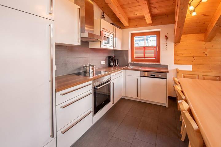 Ferienwohnung für 8 Personen, mit Balkon und Ausblick in Krimml - 3