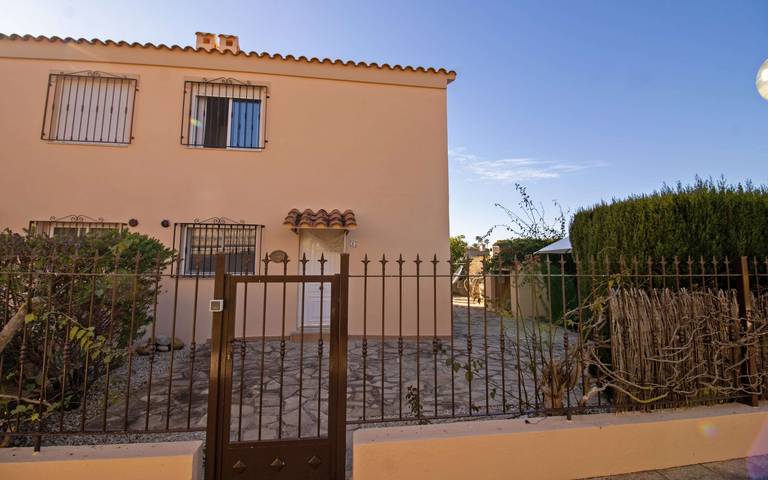 Ferienhaus für 6 Personen, mit Terrasse und Pool an der Costa del Azahar - 2