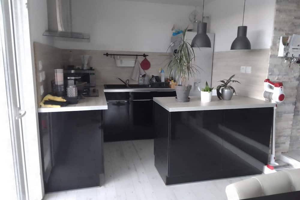 Entire apartment, Rent private apartment in Draguignan, Draguignan region