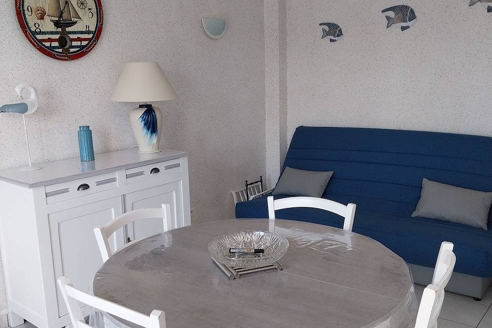 Appartement entier, Charmant appartement avec Wifi  à5 minutes à pied de la plage et du centre ville in Saint-Palais-sur-Mer, Côte de Beauté