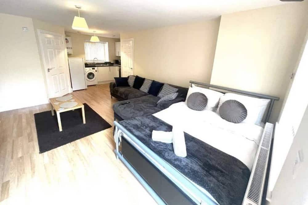 Apartment for 2 People in Luton, Chiltern Hills