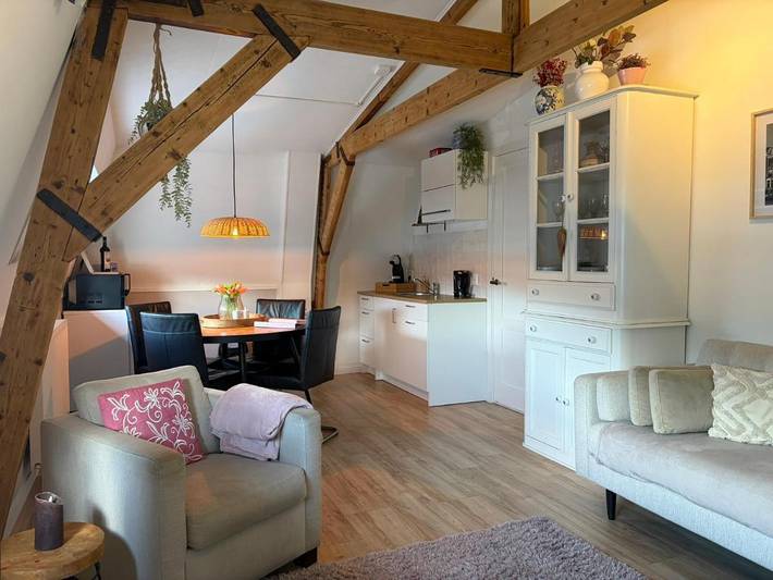 Ferienwohnung für 5 Personen, mit Terrasse und Garten sowie Ausblick