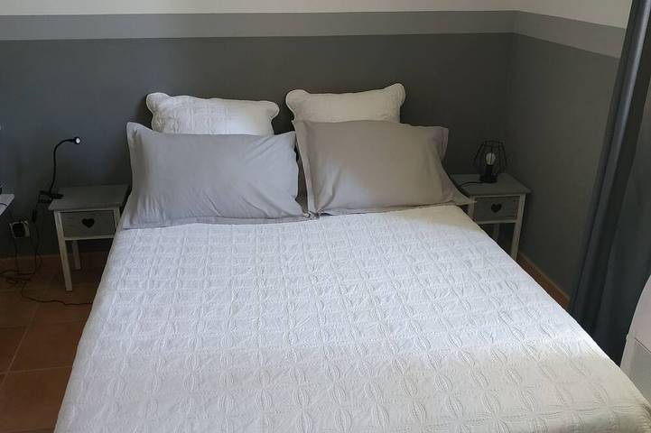 Location de vacances pour 6 personnes, avec terrasse et jardin à Cairanne - 4