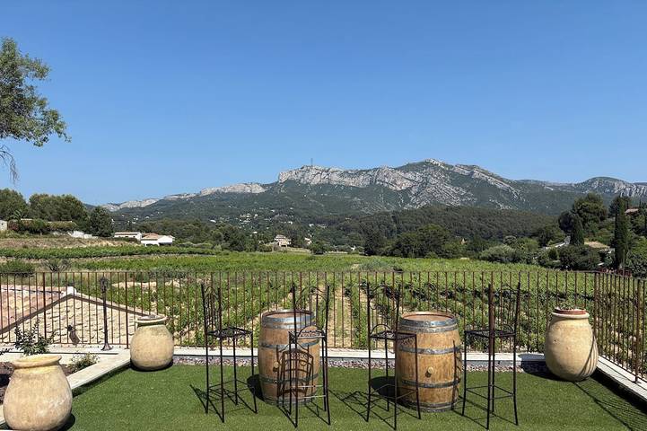 Maison de vacances pour 4 personnes, avec jardin à Roquevaire