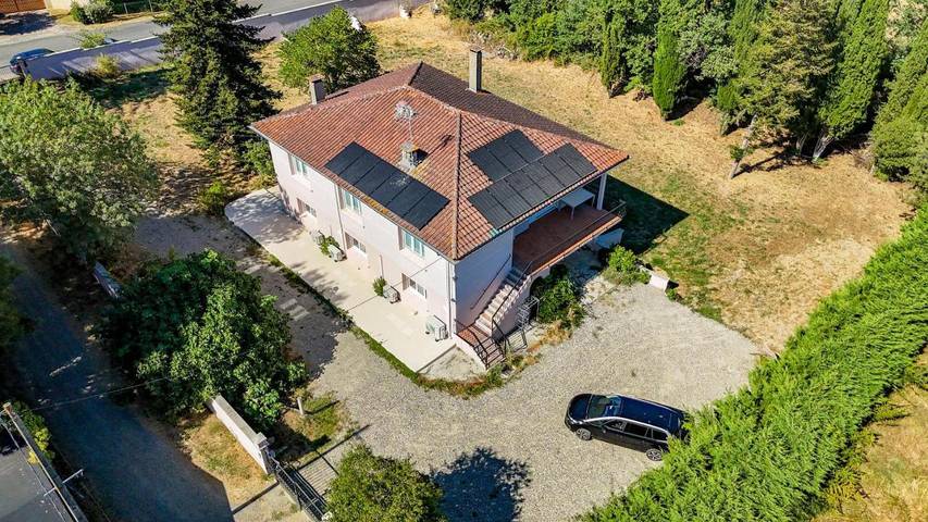 Holiday home for 14 people, with view and garden - 1