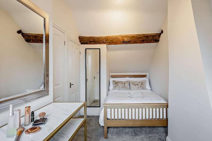 2 Bed in Warwick in Warwick, Warwickshire