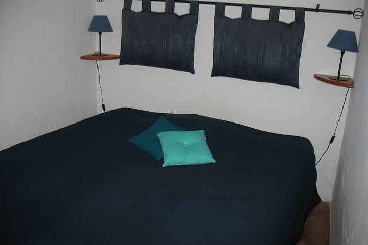 Ganze Wohnung, Cannes Croix des Gardes T2 charmant, privater Garten, Internet, Pool, Garage in Cannes, Mittelmeerküste (Frankreich)