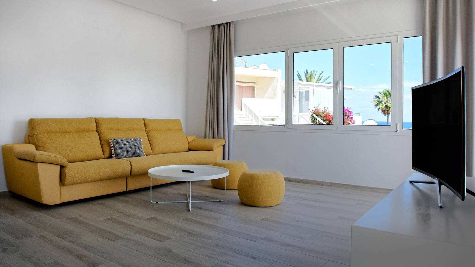 3.4 Deva Beach - Oceanview luxury 1 bedroom Villa in San Agustin, San Bartolomé de Tirajana