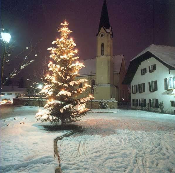 Ganze Wohnung, Gästehaus Gruber - Typ A-Ein-Zimmer-Ferienwohnung-Eg 27 qm, Wohn-/Schlafraum,Terrasse in Piding, Bayerische Alpen