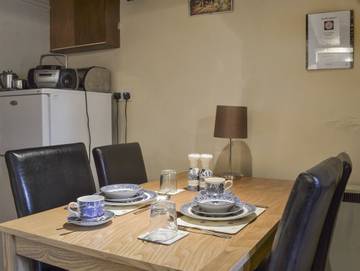 Holiday Home for 2 People in Aldwark, Peak District, Photo 3