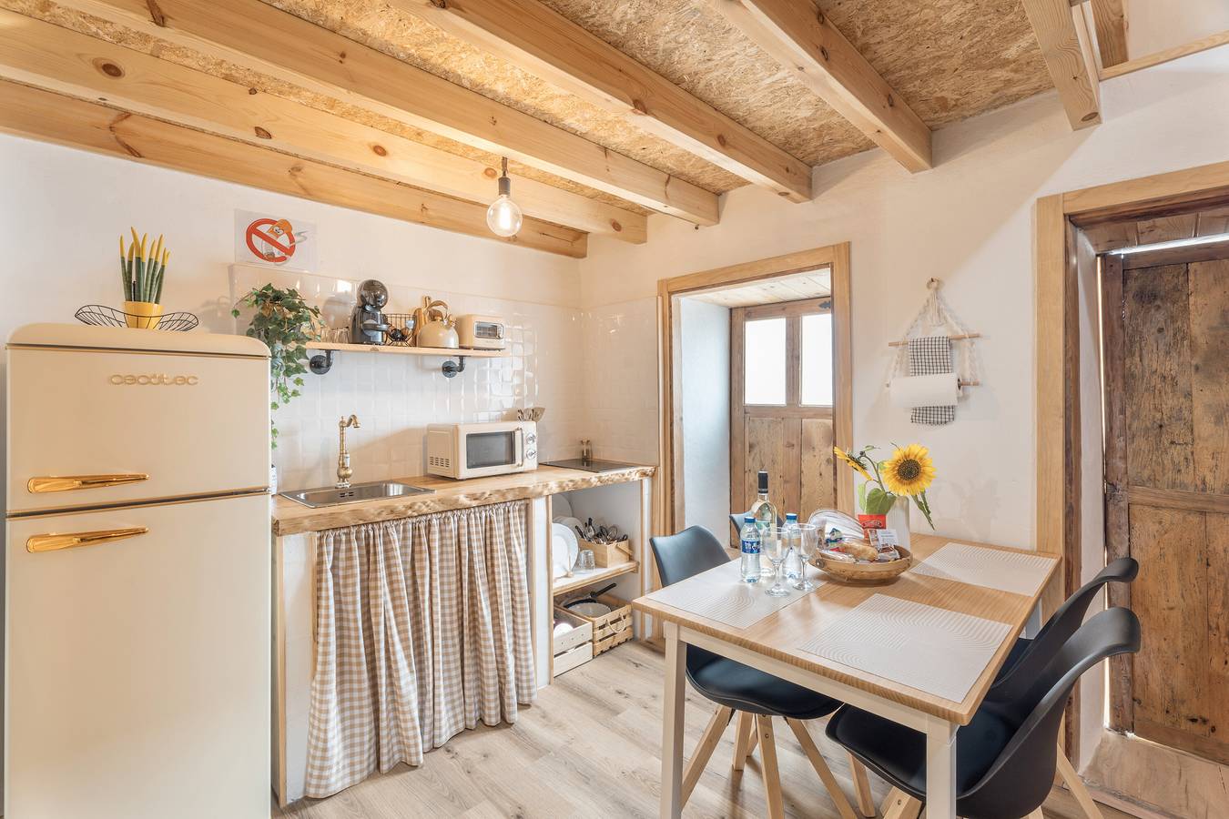 Apartamento entero, Apartamento de vacaciones 'La Casita Del Natero' con Wi-Fi in El Farrobo, La Guancha