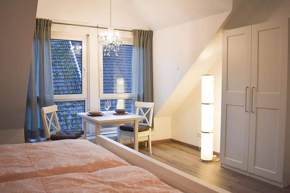 Ganze Wohnung, Ferienwohnung Peter-Josef 2 Erw., 1 Kind < 4 Jahre - Ferienwohnung Weingut Kurt in Oestrich-Winkel, Rheingau-Taunus-Kreis