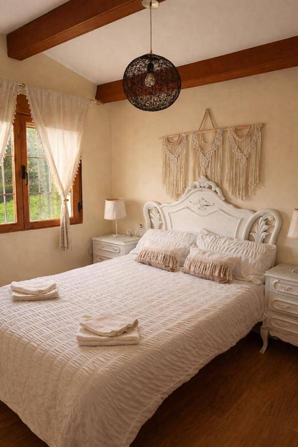 Holiday home for 7 people, with pool and view as well as garden - 1