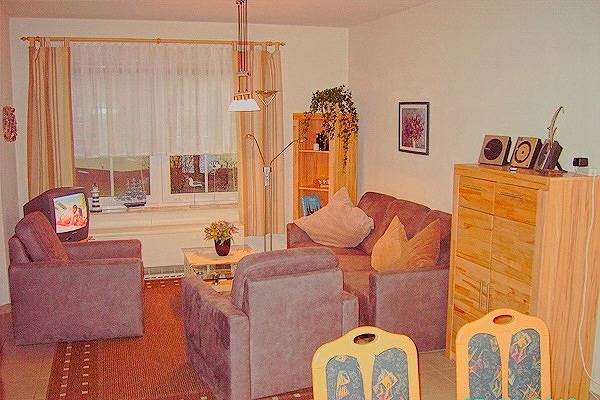 Ferienhaus für 4 Personen, mit Garten und Terrasse, mit Haustier in Zingst - 2