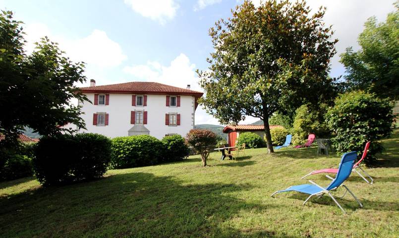 Gîte pour 4 personnes, avec Jardin