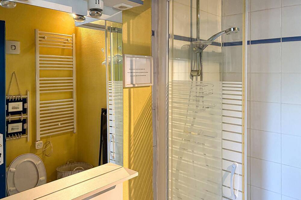 1 bedroom stunning home in Luneray in Luneray, Dieppe region