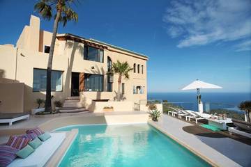 Cottage pour 5 personnes, avec jacuzzi ainsi que jardin et balcon à Roca Llisa