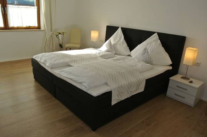 Gîte pour 4 personnes, avec jardin et balcon à Weiler-Simmerberg - 2