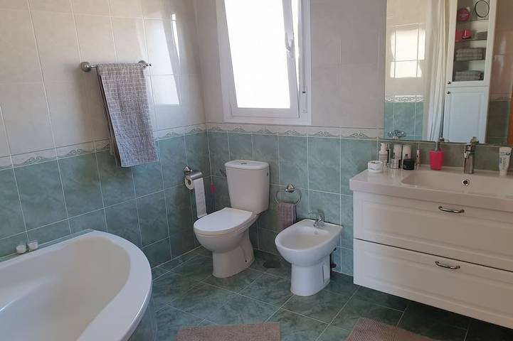 Feel-good atmosphere with a fantastic sea view in Urbanizacion La Esperanza, Vélez-Málaga