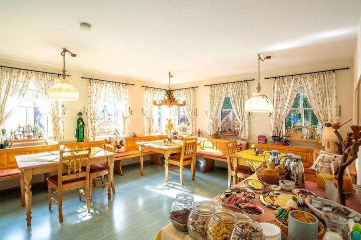 Pension für 4 Personen, mit Terrasse und Garten in Seiffen - 3