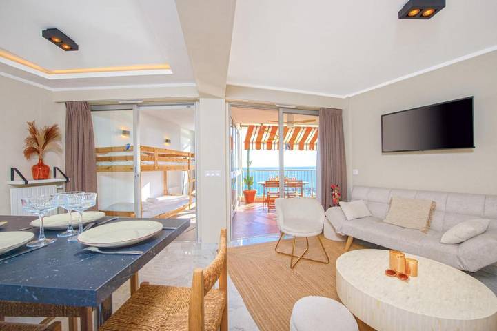 Gîte pour 4 personnes, avec Balcon dans Plage des Sablettes Est - 3
