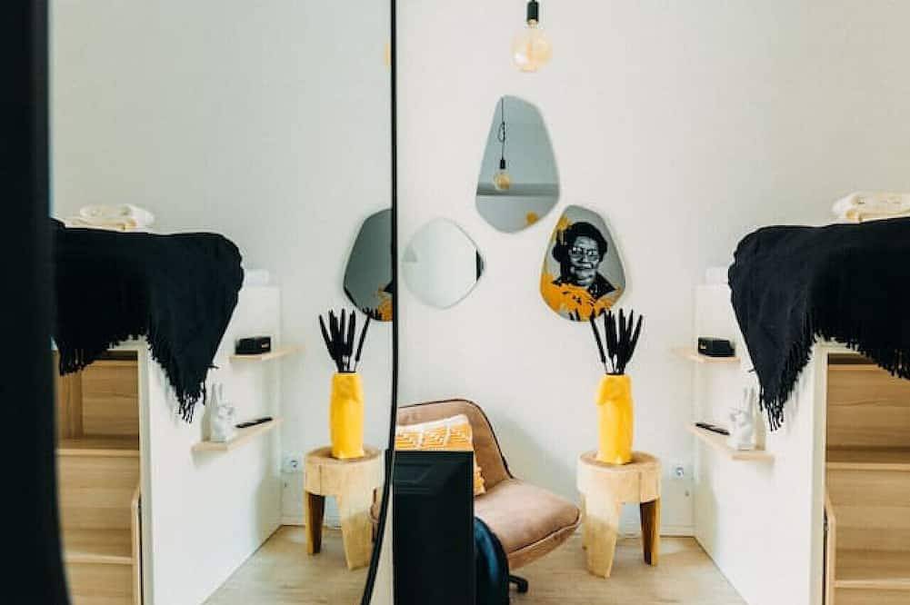 Geheel appartement, Stylish city flat | Cozy & modern | Wi-Fi & Tv in Düsseldorf-Friedrichstadt, Düsseldorf