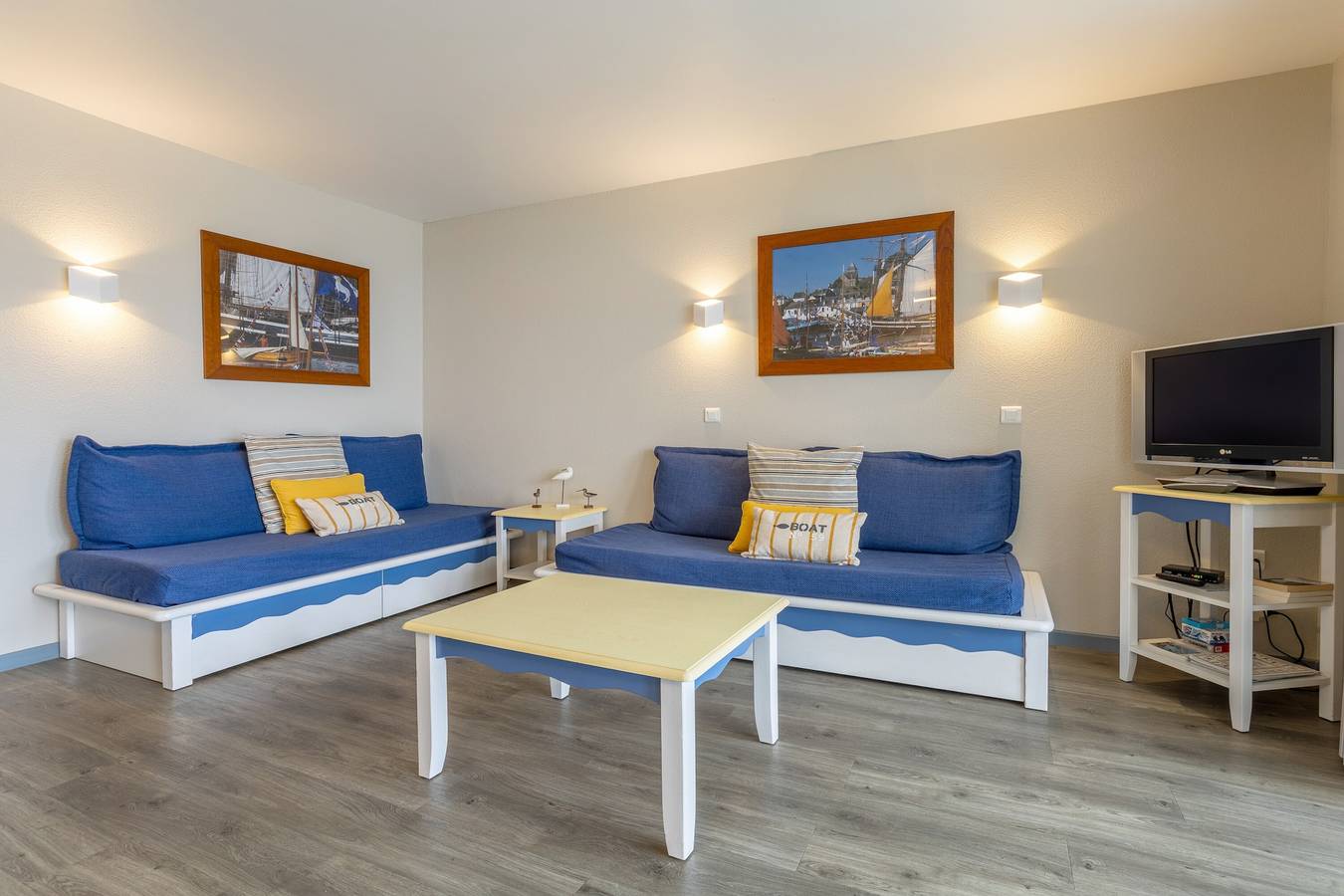 Apartamento entero, Apartamento 'Apartamento Vista Mar en la Playa' con vistas al mar, piscina compartida y Wi-Fi in Douarnenez, Region de Quimper