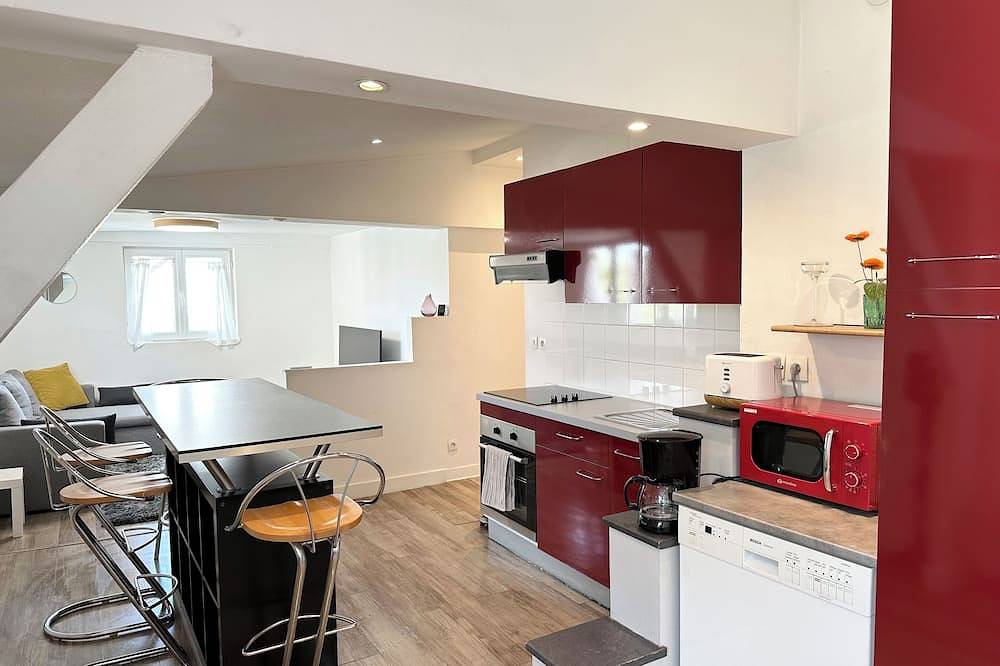 Apartamento entero, Havre de Calme. Paris and 7' Orly Airport. Parking in Savigny-sur-Orge, Essonne