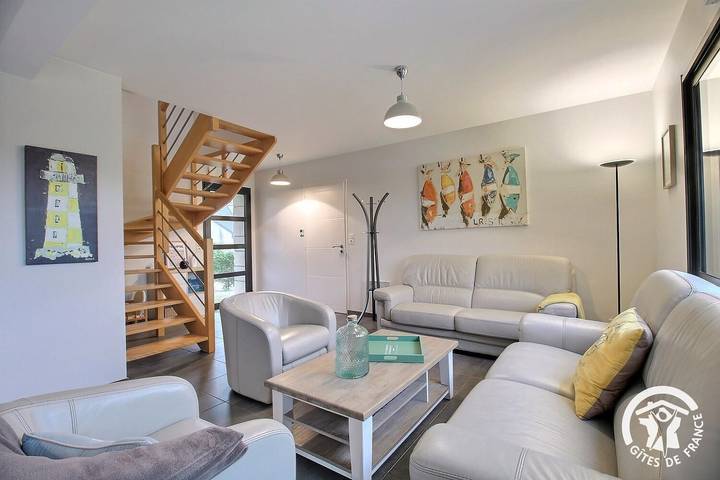 Casa de huéspedes para 4 personas, con jardín además de vistas y terraza - 1