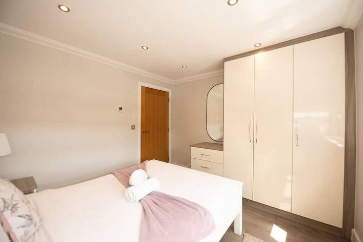 Appartement entier, Appartement-Prestige-Salle de bain privée-Balcon-1st Floor in Reading, Berkshire