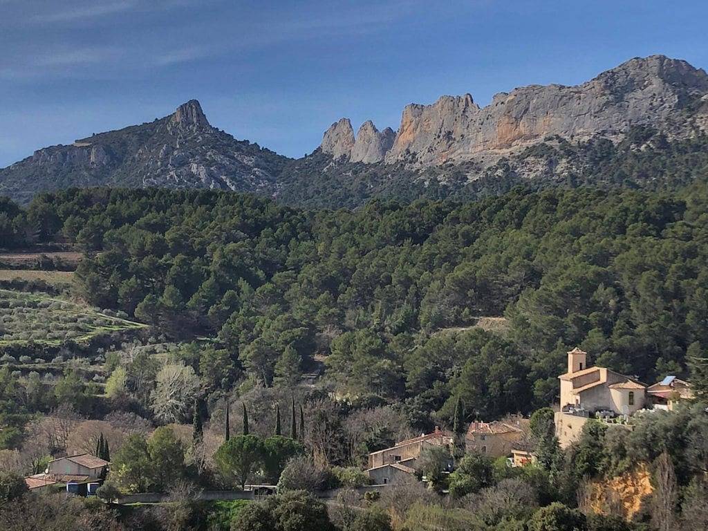 Au Soleil du Bonheur - Chambre Deux in Lafare, Vaucluse