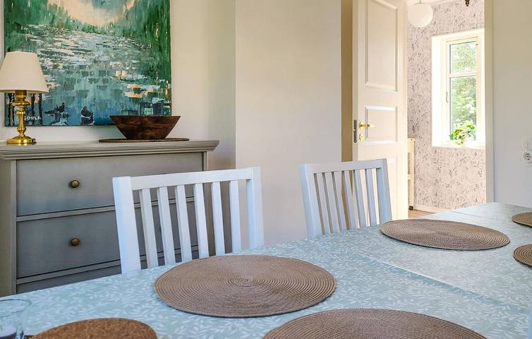 Ferienhaus für 6 Personen mit Terrasse in Tiken, Kronoberg