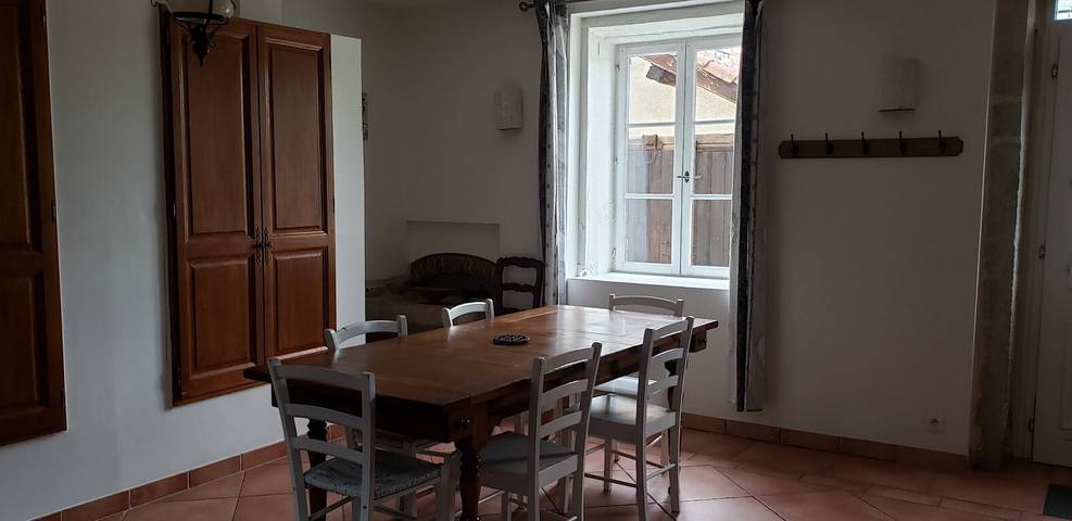 Gîte auf dem Bauernhof du Tilleul – Platz für 9 Personen in Foissiat, Bourg-en-Bresse und Umgebung