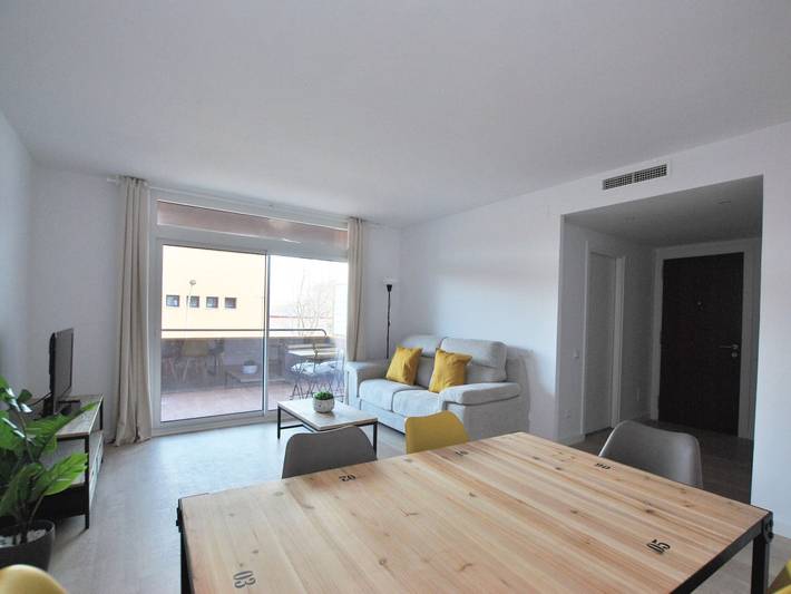 Apartamento de vacaciones para 5 personas, con terraza y jardín - 1