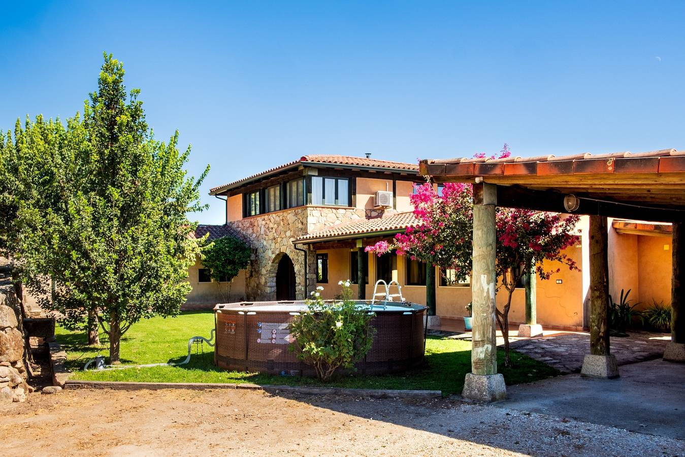 Casa Rural para 8 Personas en Candeleda, Valle del Tiétar