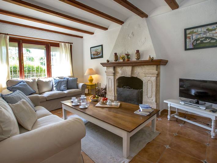 Location de vacances pour 8 personnes, avec terrasse et jardin à Jávea - 4