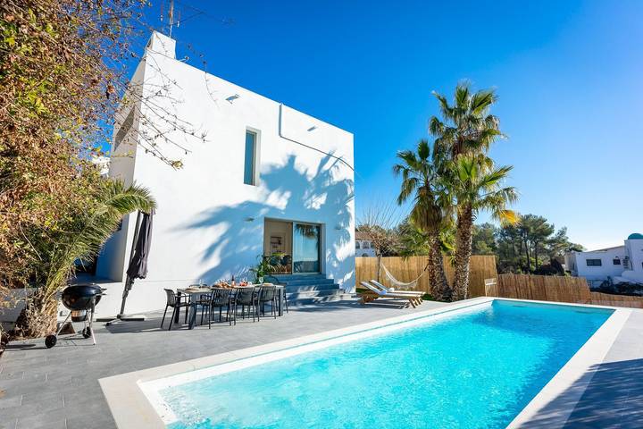 Chalet para 10 personas, con piscina y jardín en Garraf - 2