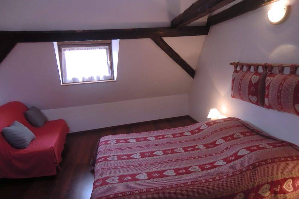 Appartement entier, Appartement au cœur d'un Domaine viticole au centre ville de Colmar in Colmar, Région de Colmar