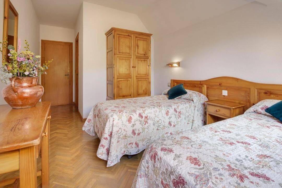 Twin Room in Hecho, Valle de Hecho