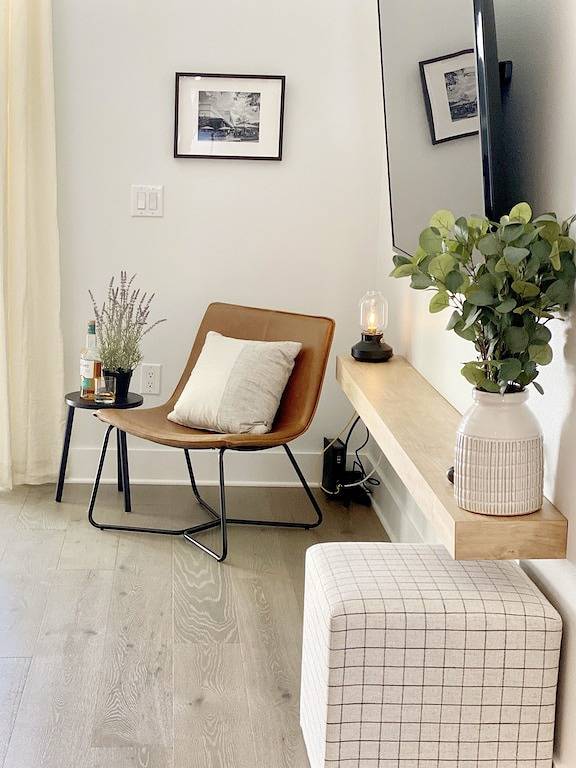 Walking Distance to Raymond James <1 mile\nnew Modern Home in Tampa, Tampa Bay