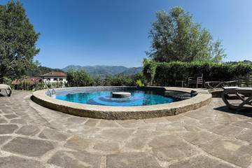 Agriturismo Con Piscina per 6 Persone in Castelnuovo di Garfagnana, Parco Regionale delle Alpi Apuane, Foto 2