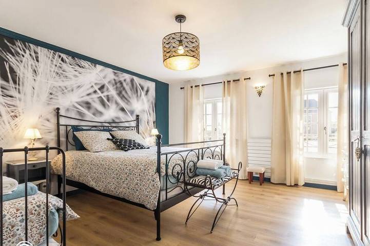 Spacious cottage with spa and swimming pool near Honfleur, Normandy in Conteville, Bernay und Umgebung