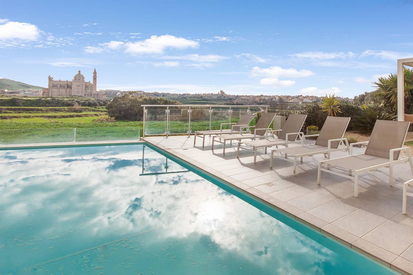 Twilight Gozitan Farmhouse With Pool in Ghasri, Gozo