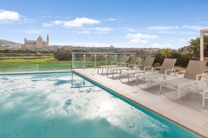 Ferienhaus für 8 Personen, mit Terrasse und Pool, mit Haustier - 1