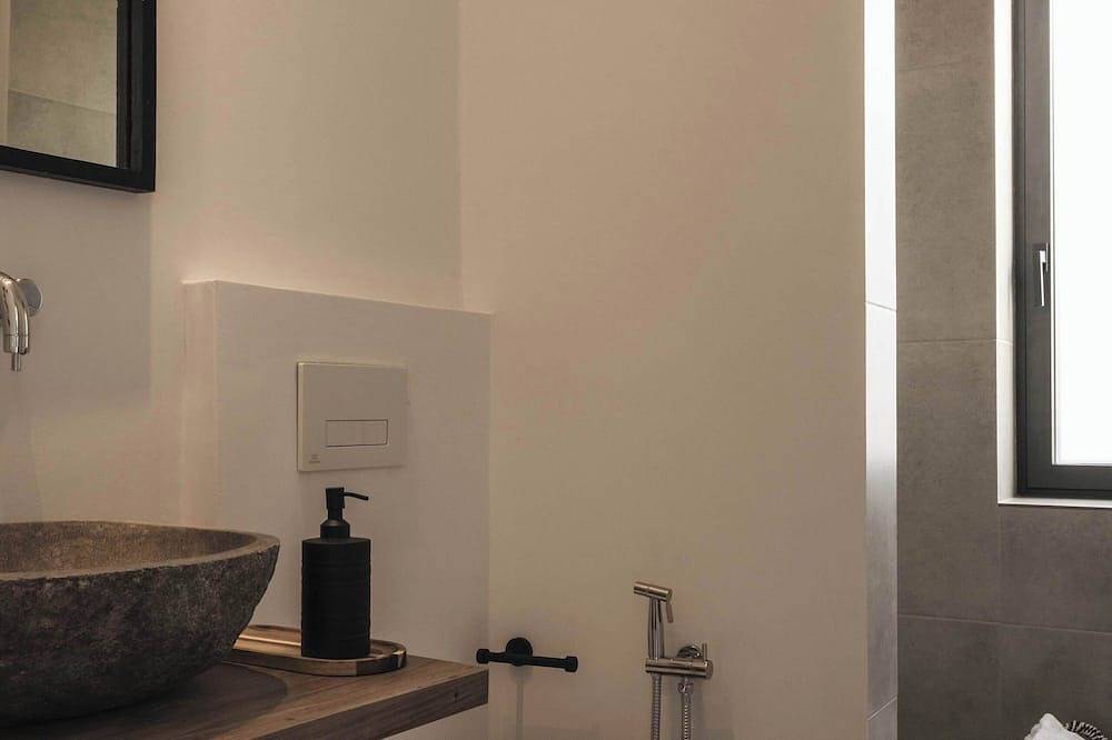 Appartamento intero, Seabreeze Paleros Modern first floor apartment with jacuzzi in Palairos, Etolia-Acarnania