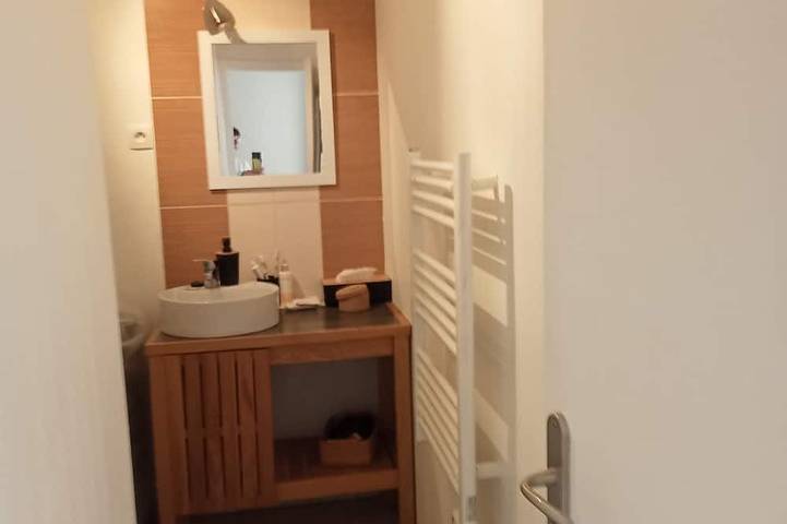 Chalet pour 6 personnes, avec terrasse dans Le Lioran - 4