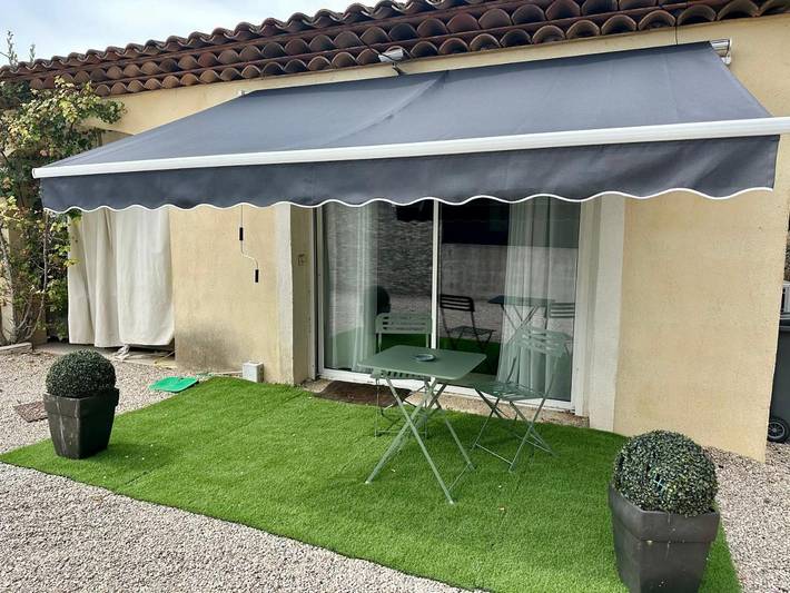 Gîte pour 2 personnes, avec terrasse, animaux acceptés à Mouans-Sartoux - 2