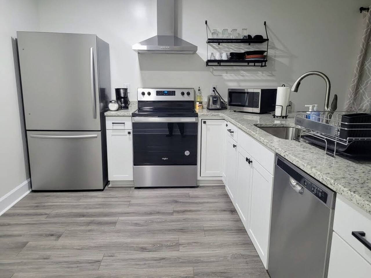 Apartamento entero, Renovated 2 Bed Walltown Home.  Walk to Duke! A in Durham (Carolina del Norte), Condado de Durham (Estados Unidos)