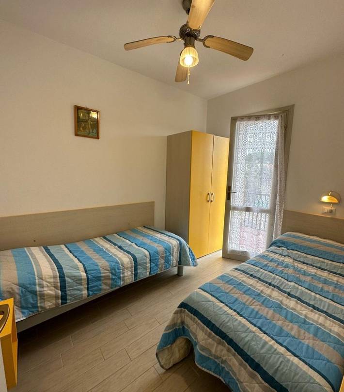 Villa mit pool für 6 Personen, mit Garten in Bibione - 4